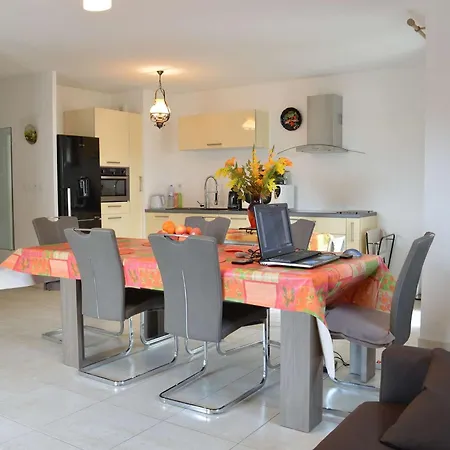 Appt Confort 3 Pieces Avec Terrasse Et Piscine A Saint-raphael - Fr-1-226a-124 * Saint-Raphael (Var)