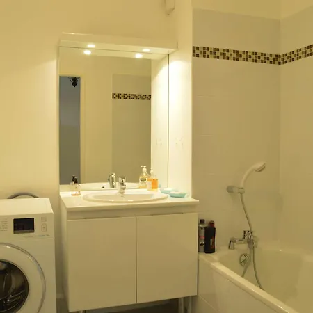 Appt Confort 3 Pieces Avec Terrasse Et Piscine A Saint-raphael - Fr-1-226a-124 * Saint-Raphaël